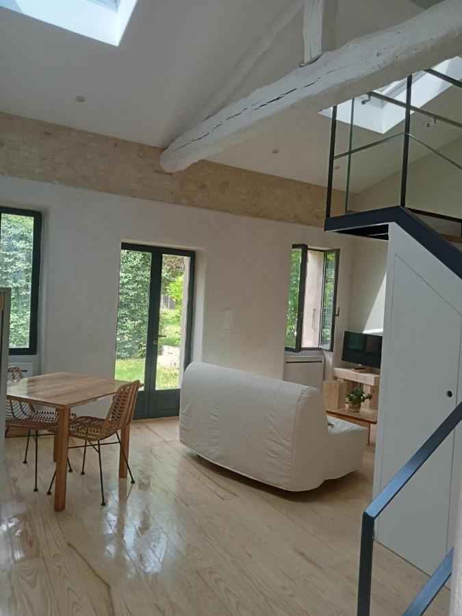 Maison En Pierre Restauree Avec Jardin ออช ภายนอก รูปภาพ