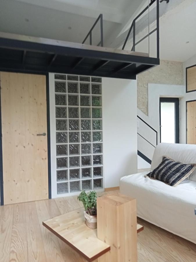 Maison En Pierre Restauree Avec Jardin ออช ภายนอก รูปภาพ